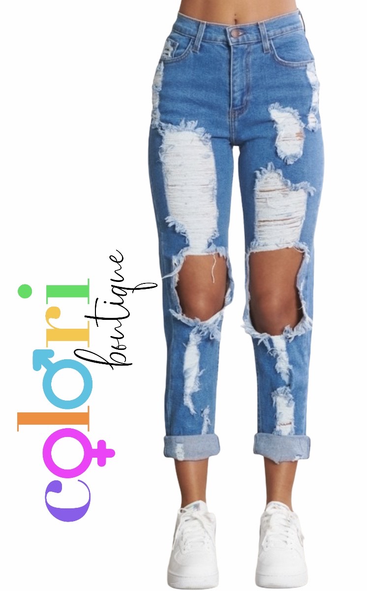 Distressed Boyfriend Jeans