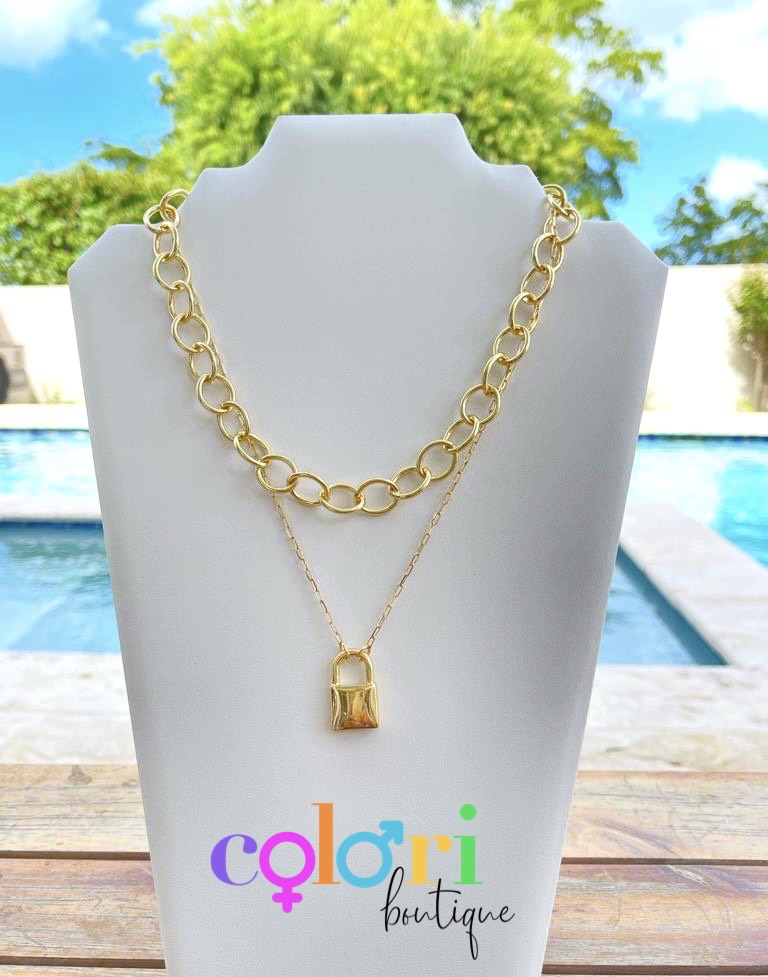 Hoop Chain Lock Necklace