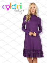 Cargar imagen en el visor de la galería, Plus Long Sleeve Ruffle Dress
